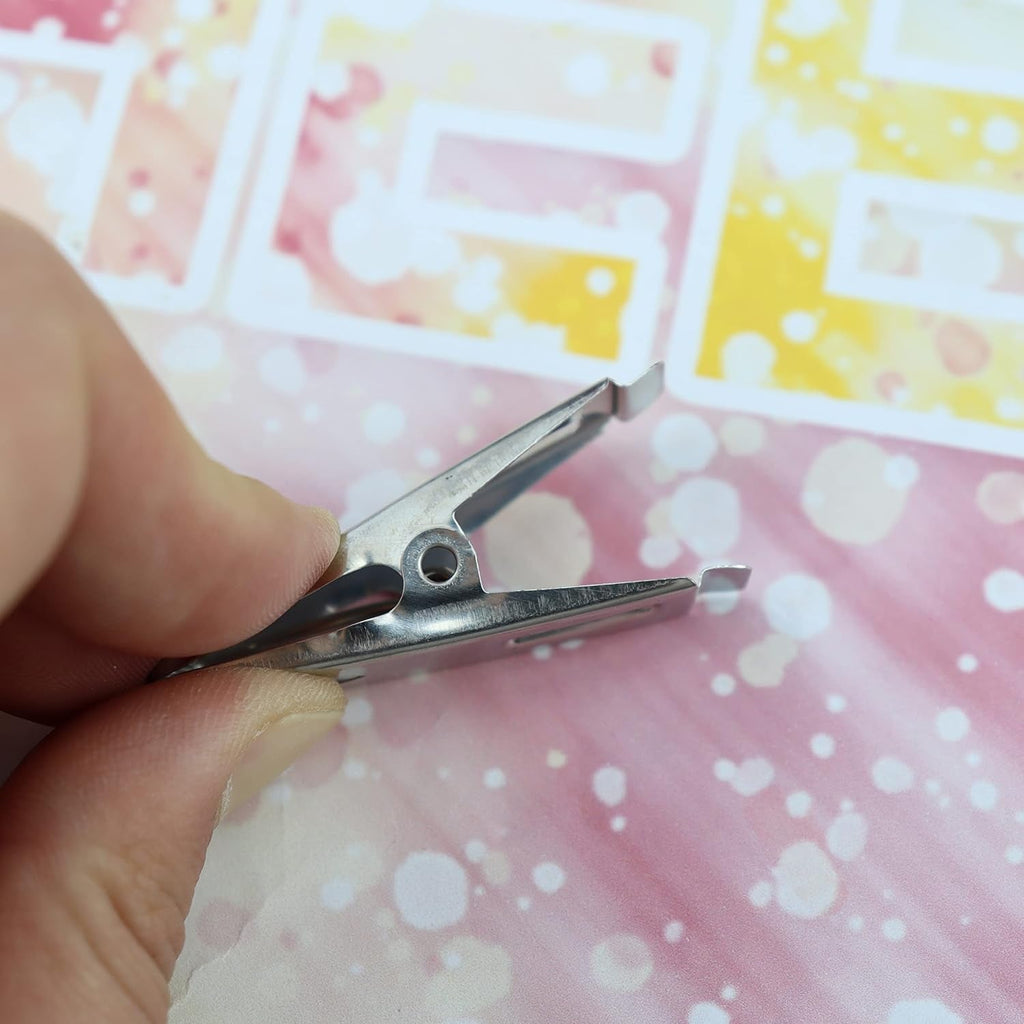 Weatherproof stainless steel cloth drying pins suitable for outdoor use
