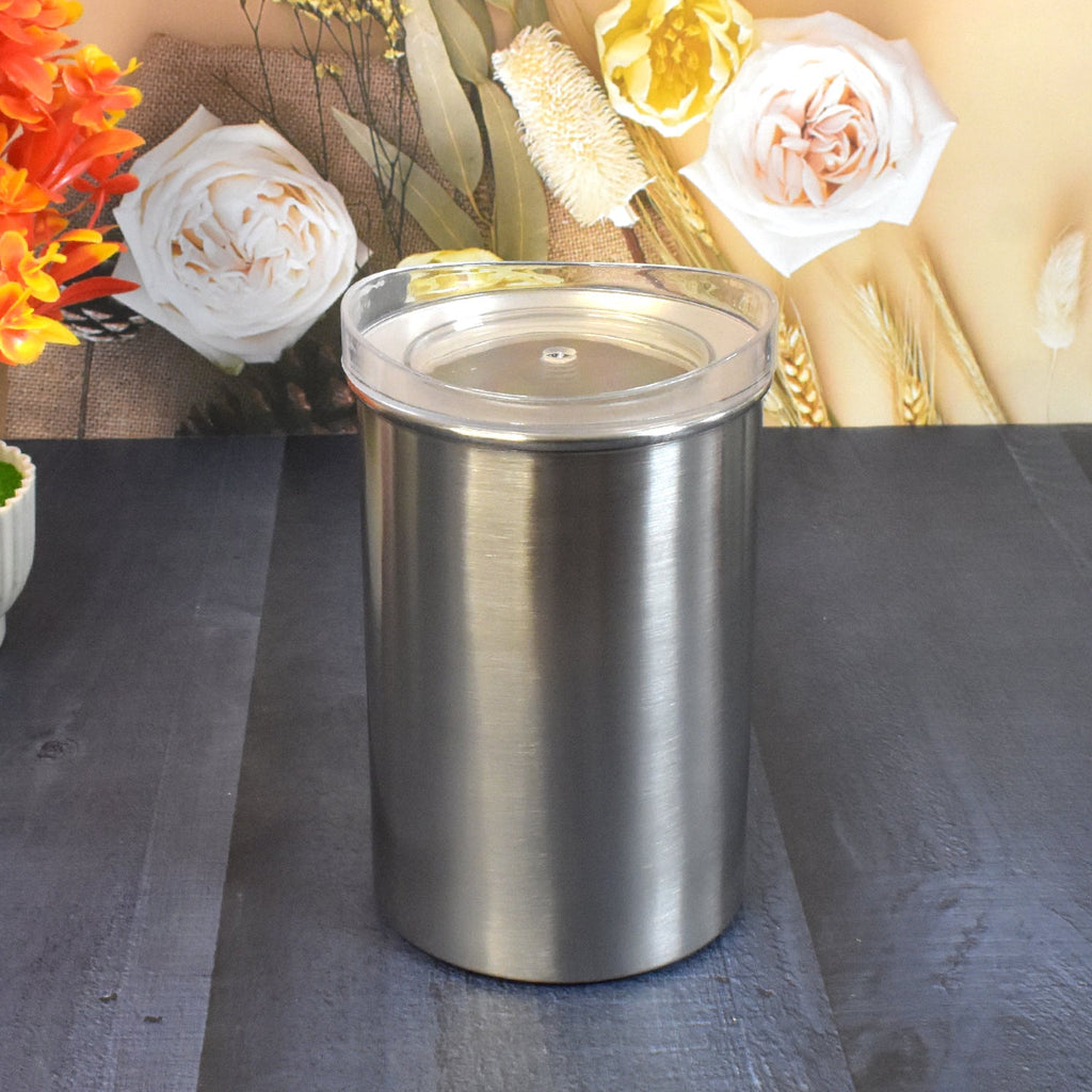 Konvex 1000ml stainless steel airtight container with transparent lid for kitchen storage.