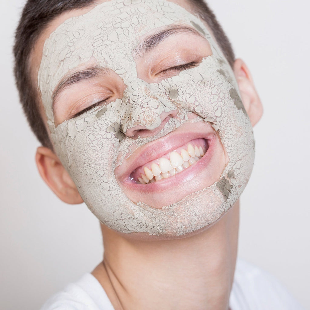Natural face clay Multani Mitti for oily skin