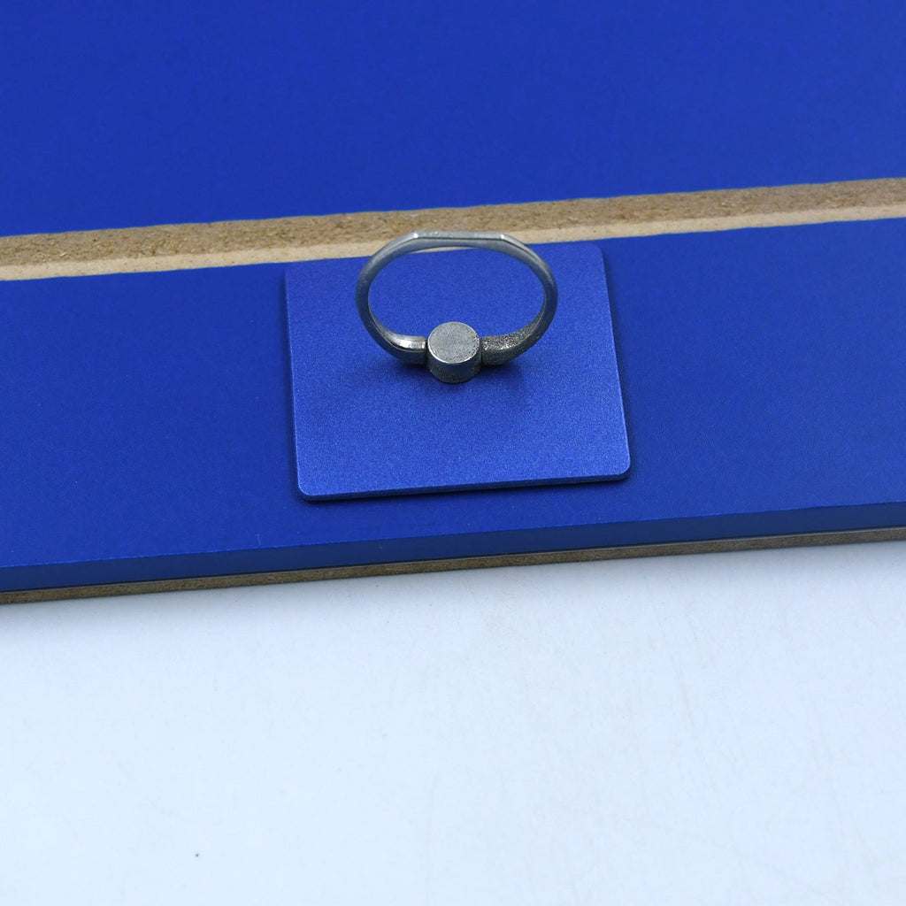 High-definition phone screen magnifier displaying a vibrant, enlarged image.