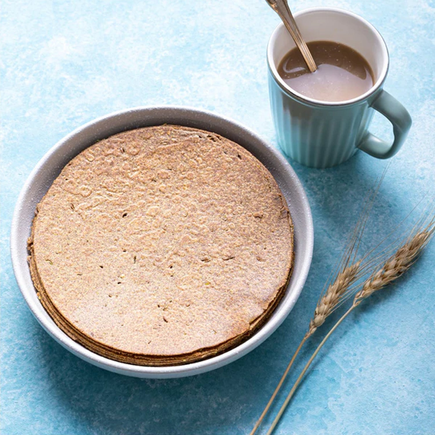 Serving of roasted Ragi Khakhra in a bowl, perfect for a healthy snack.