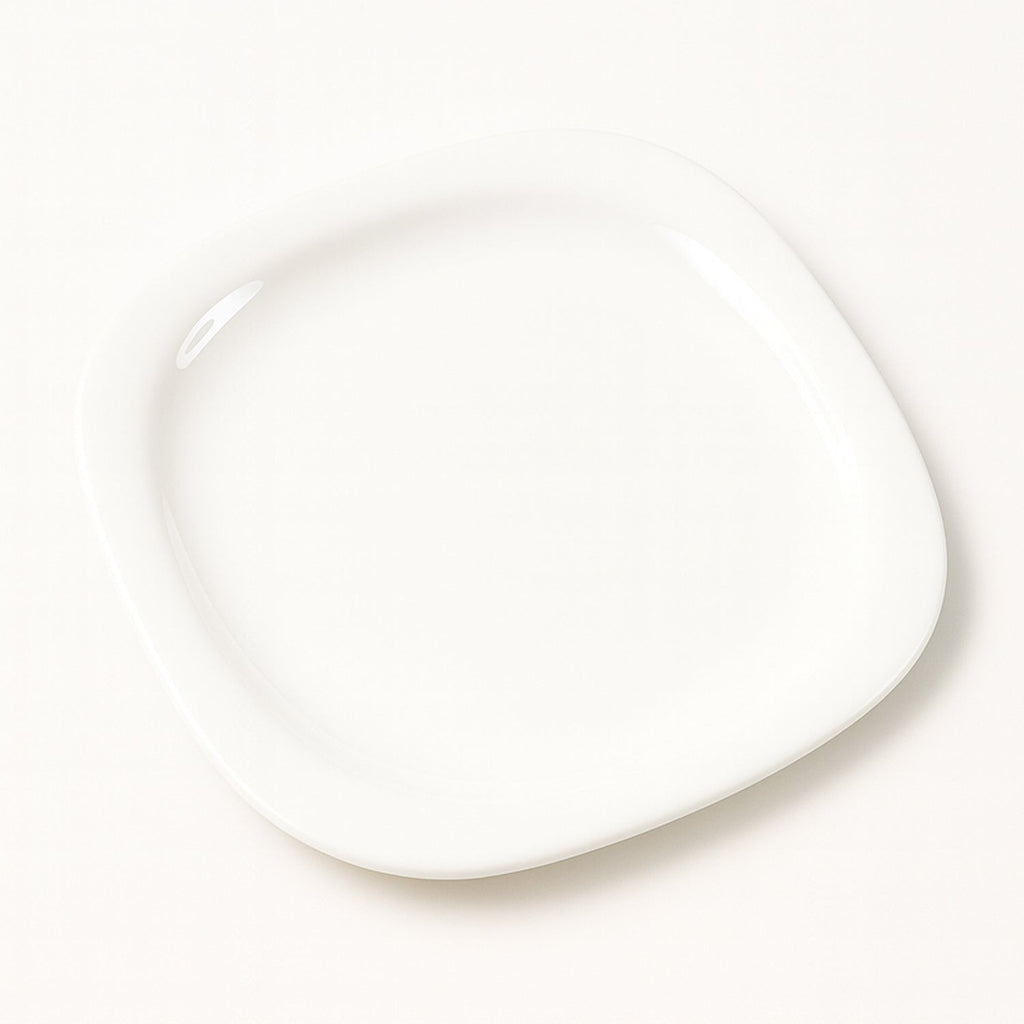 Square dinner plate 28 cm lightweight and easy to handle