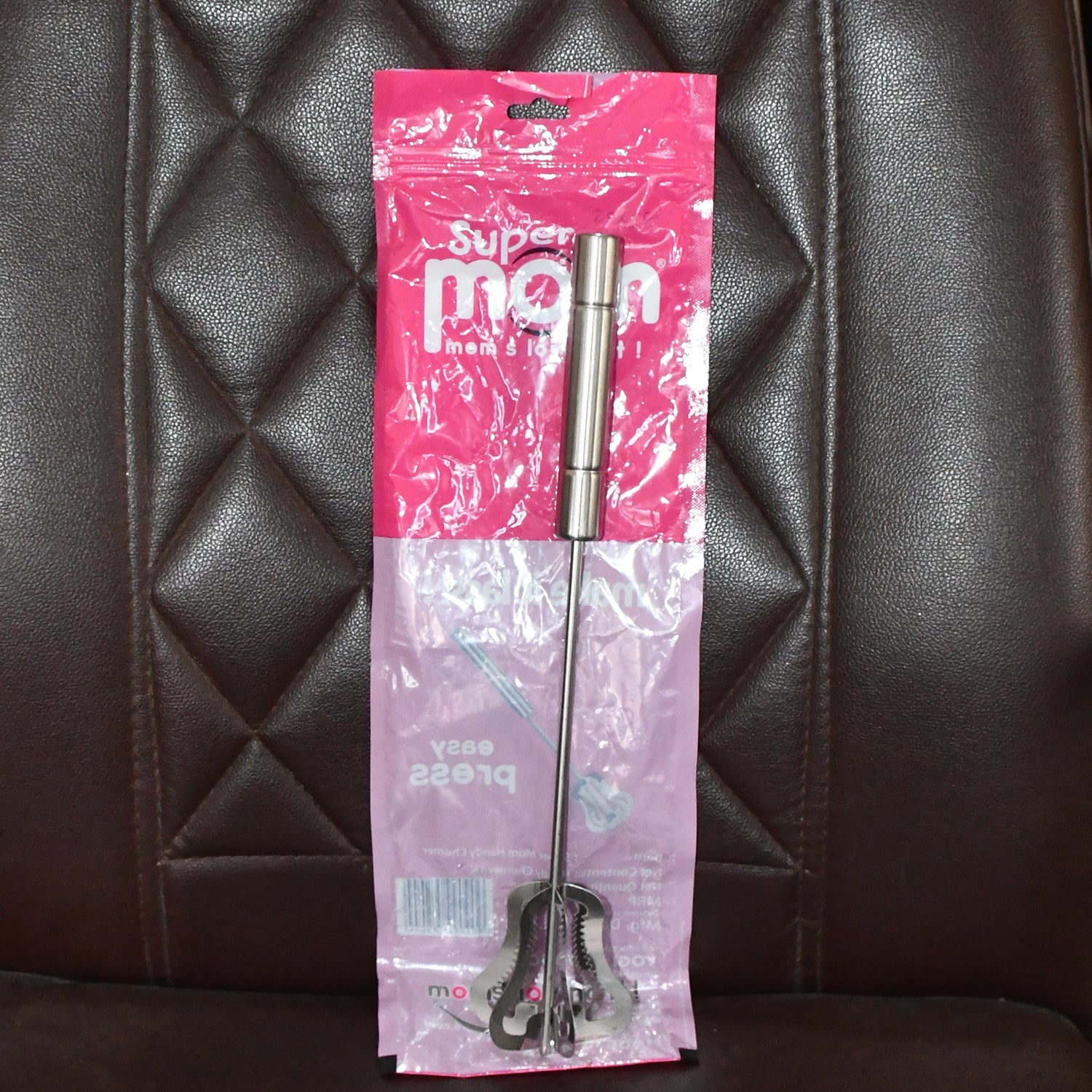 Lightweight stainless steel kitchen beater with comfortable grip