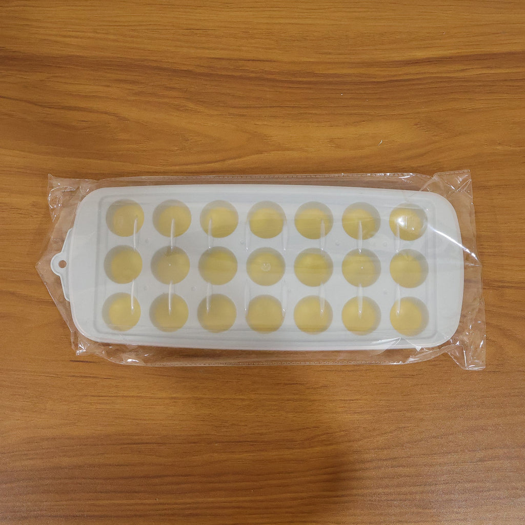 Square view of sphere ice tray with lid