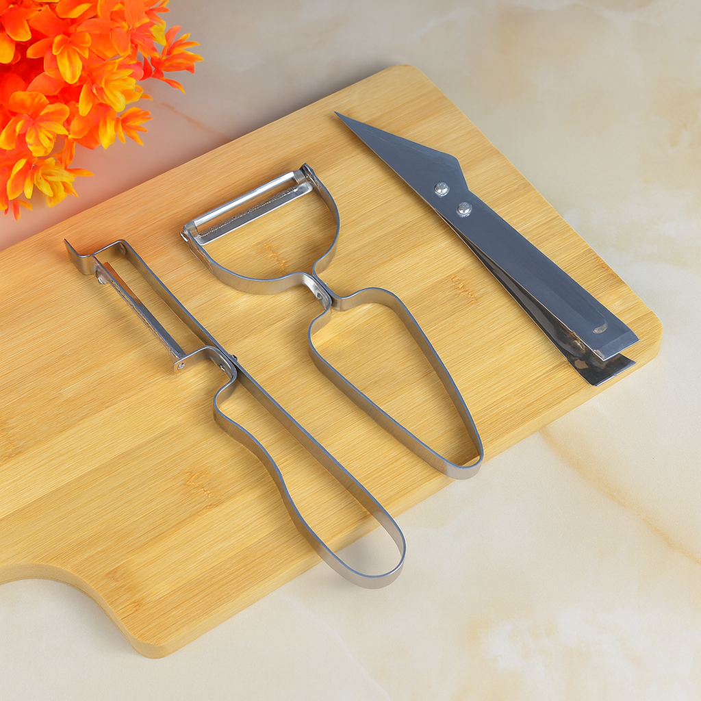 Multifunctional vegetable peeler and grater set in kitchen use