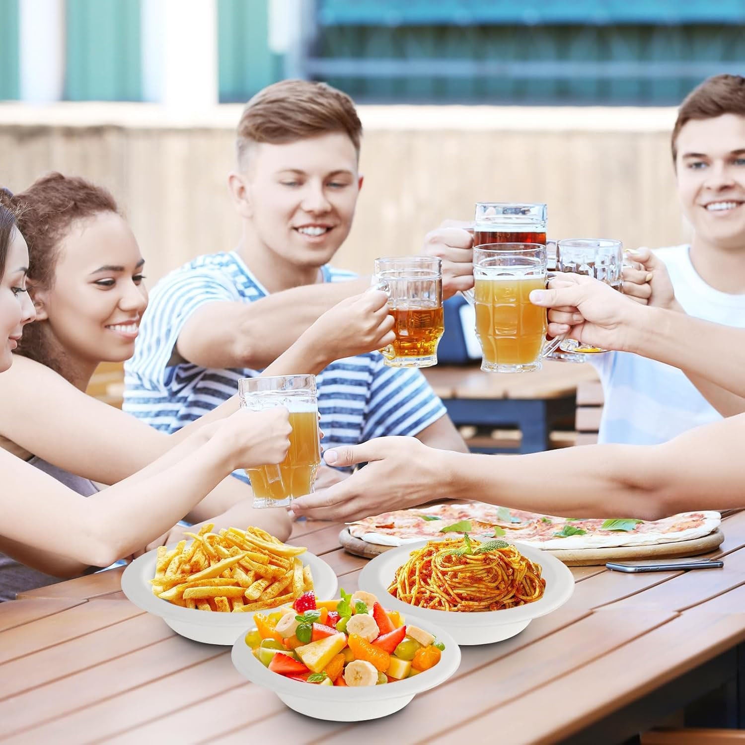 Vegnar 240ml compostable bagasse bowl filled with food demonstrating leak resistance