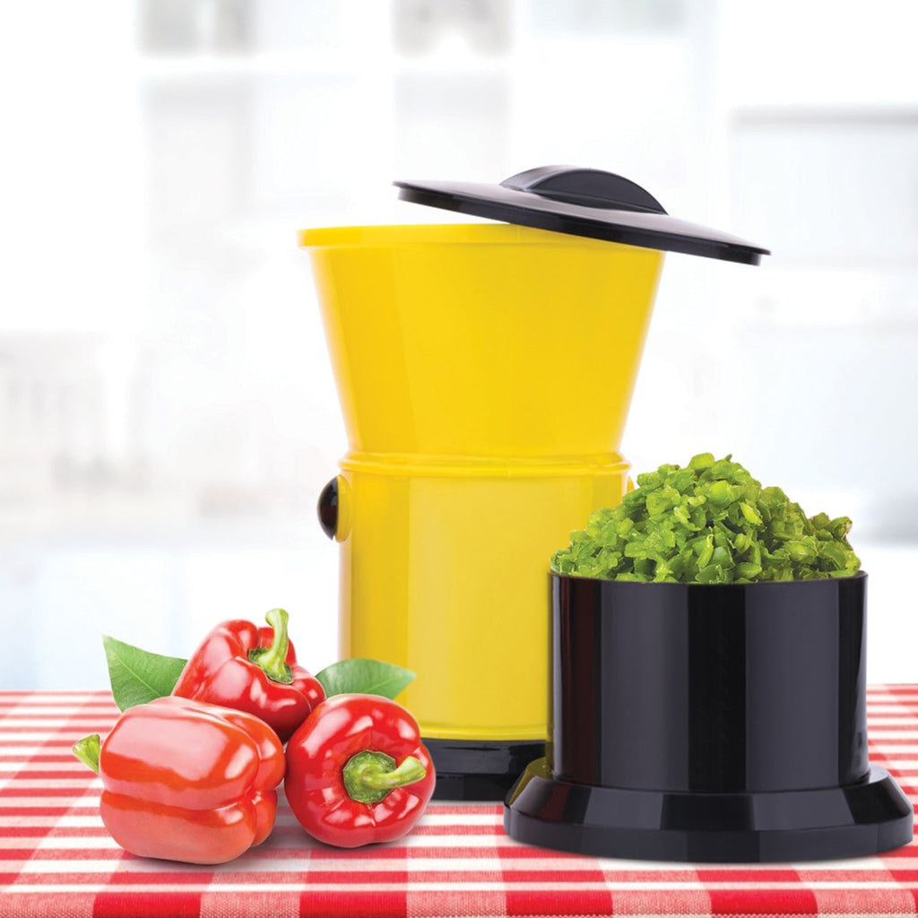 Quickslice Chilly Cutter with sharp blades for efficient vegetable chopping
