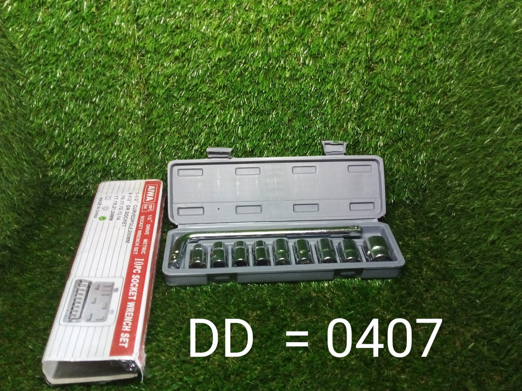 Detailed shot of the 10-piece socket wrench set, emphasizing the durable 6-point sockets.