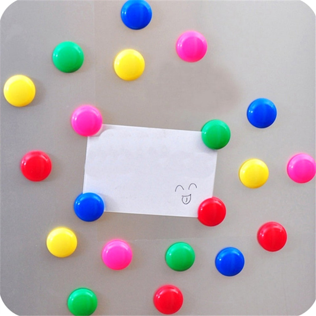 Pack of 10 strong round magnetic buttons, perfect for STEM learning.