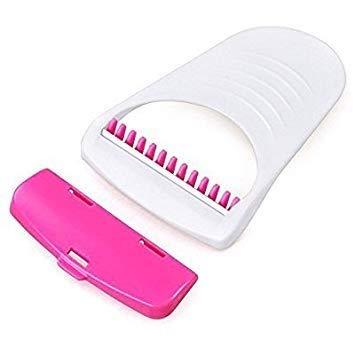 Single disposable body razor with clear protective blade cover for safety