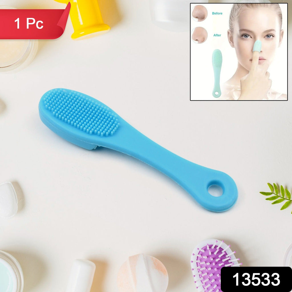 Close-up of the soft silicone bristles on the facial cleansing scrubber.