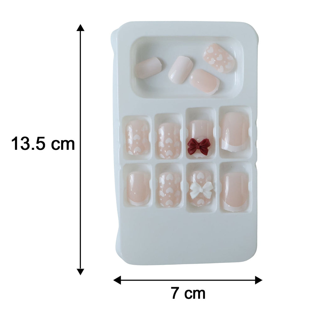 Size chart displaying various sizes of the press-on nail tips for perfect fitting.