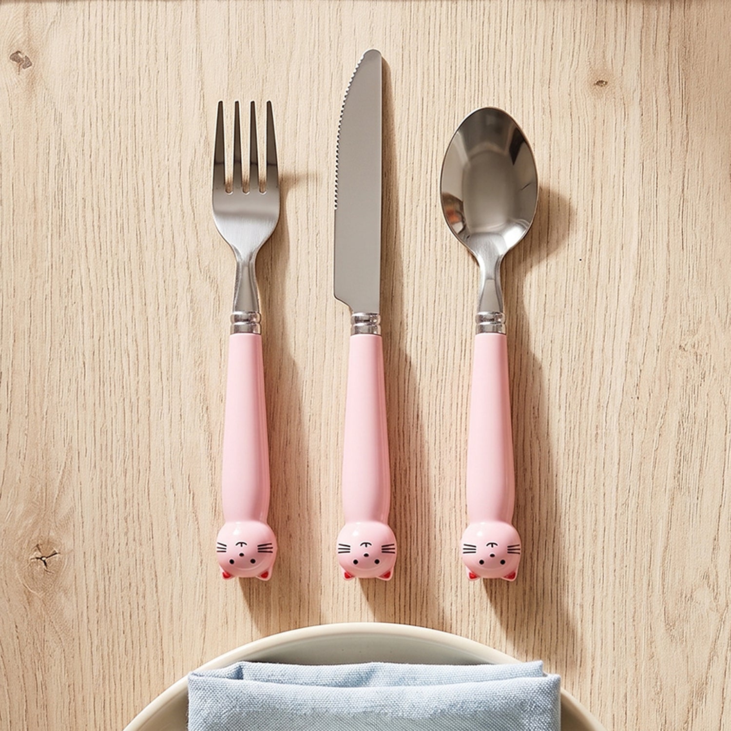 Durable kids utensils ideal for school and outings