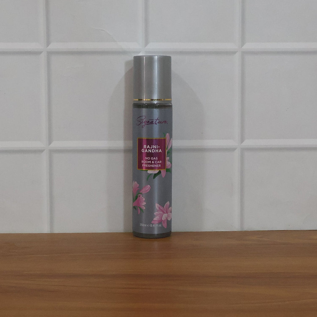 Car perfume with Rajnigandha scent for a pleasant drive