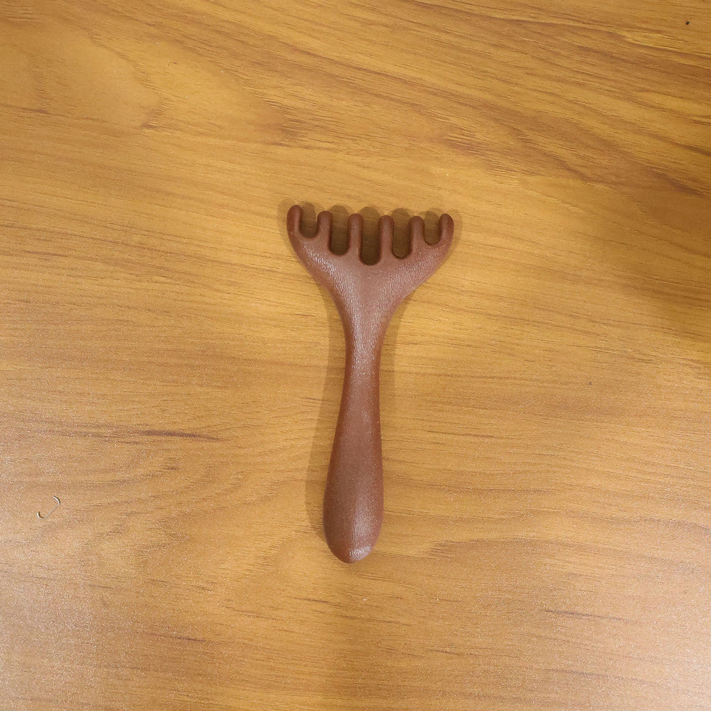 Manual acupressure wooden scalp tool for personal wellness