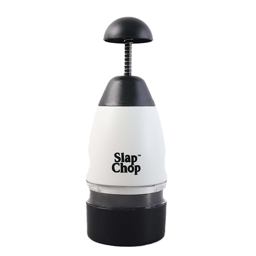 Garlic chopper featuring sharp manual blades