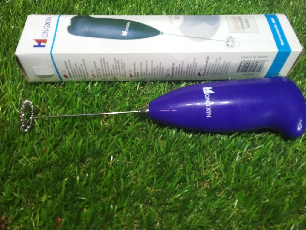 Hand Blender packaging, highlighting key features and brand logo.