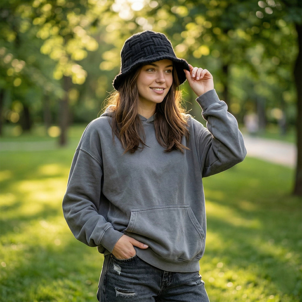 Fashionable winter-style bucket cap