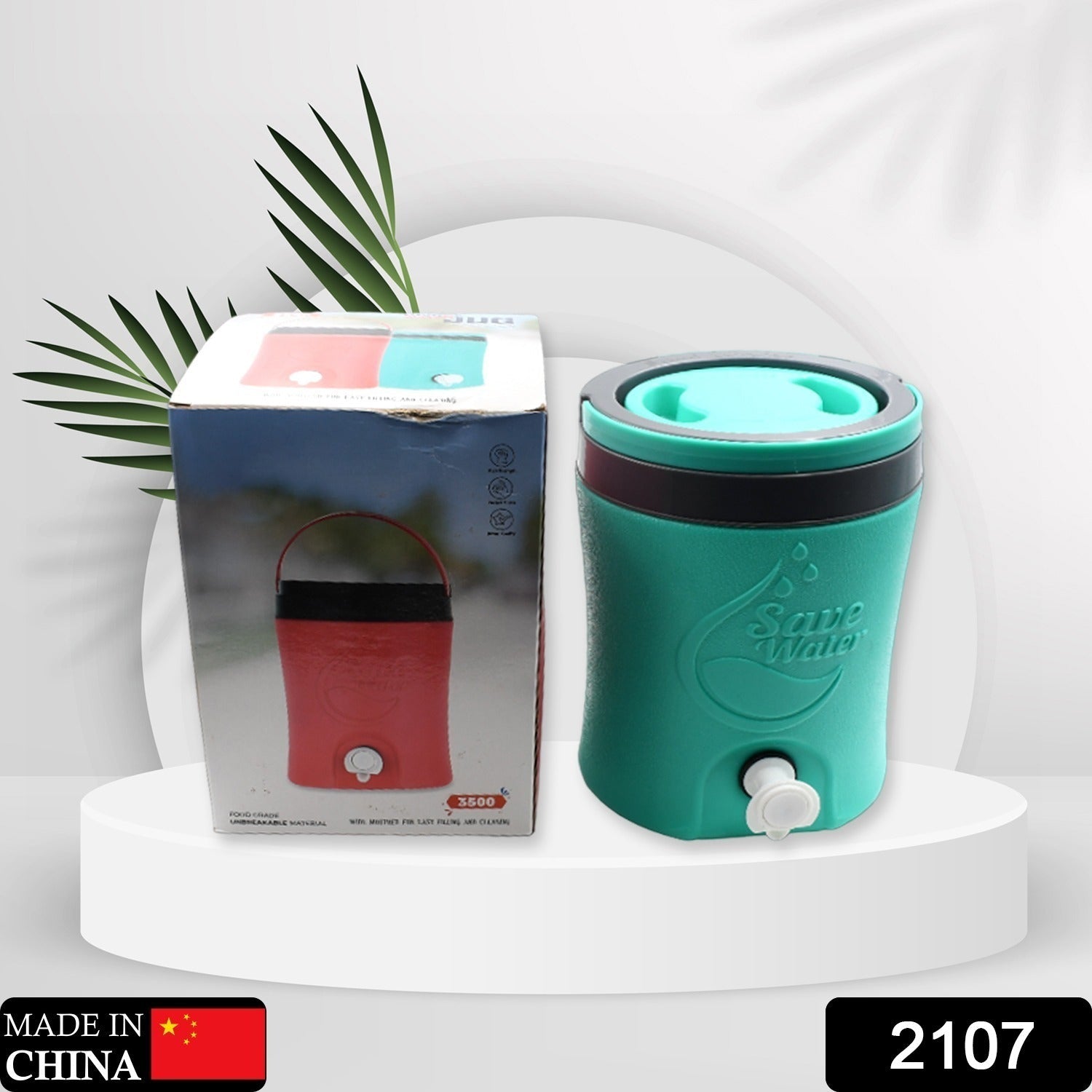 Close-up of the ChillPour 3.5L insulated water jug, highlighting its tap.