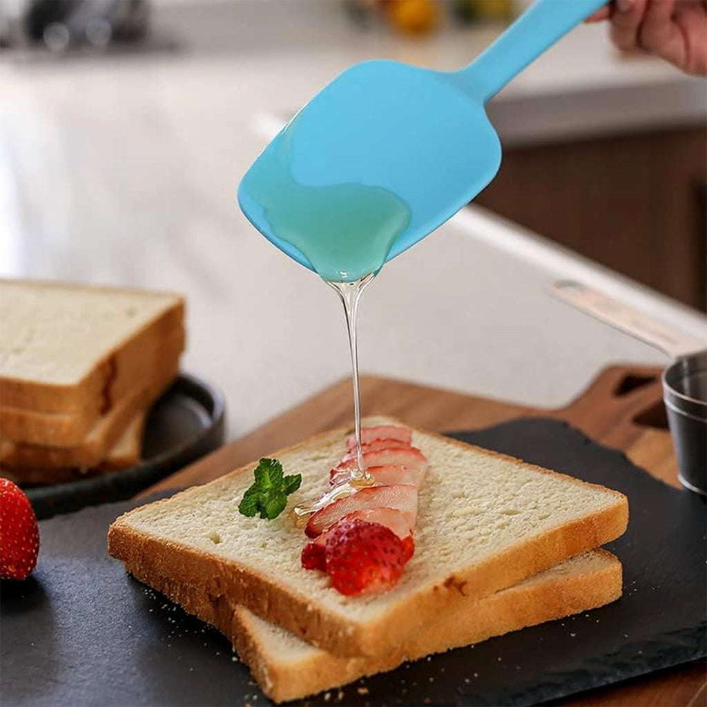 Silicone spatula for mixing batter and scraping bowls
